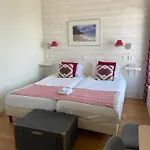 De La Terrasse Отель