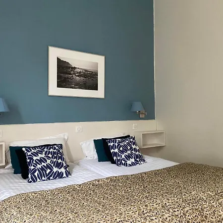 Отель De La Terrasse