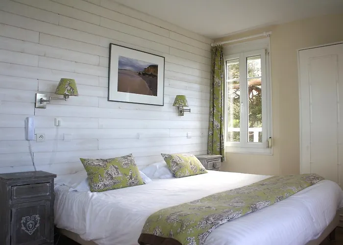 De La Terrasse Hotel