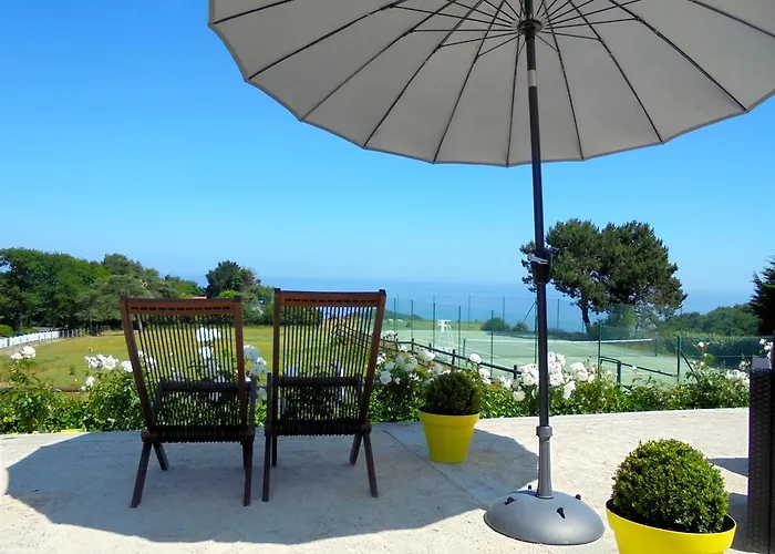 Hotel De La Terrasse 2*